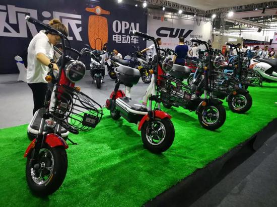 歐派(pai)電動車(chē)展台